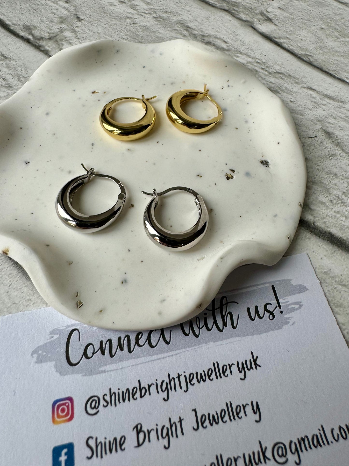 Chunky Hoop Earrings [Abigail]