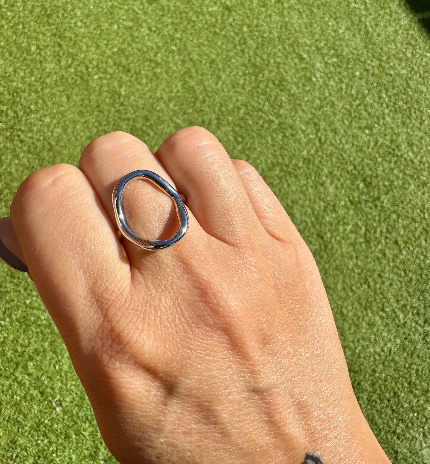 Oval Ring [Mia]