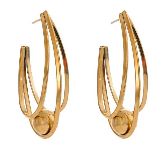 Geometric Statement Huggie Earrings [Delilah]