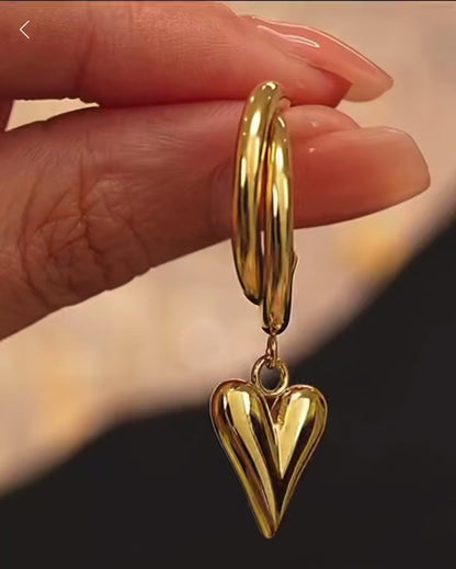 Heart Dangle Earrings [Ivy]